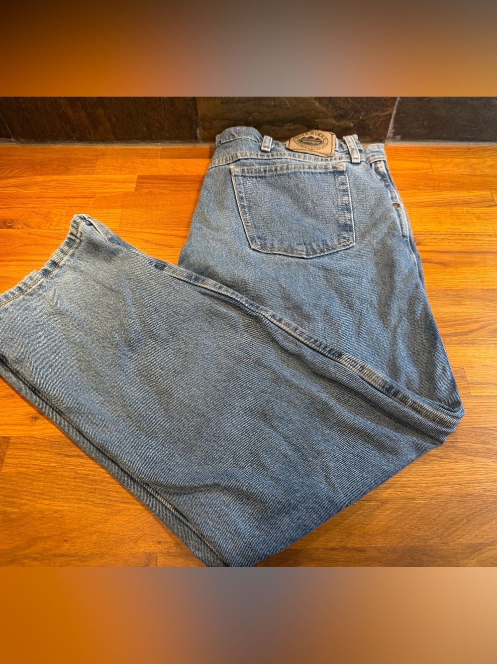 Wrangler Blue Ridge Classic Light Blue Men's Jeans-size 38X29 (010)